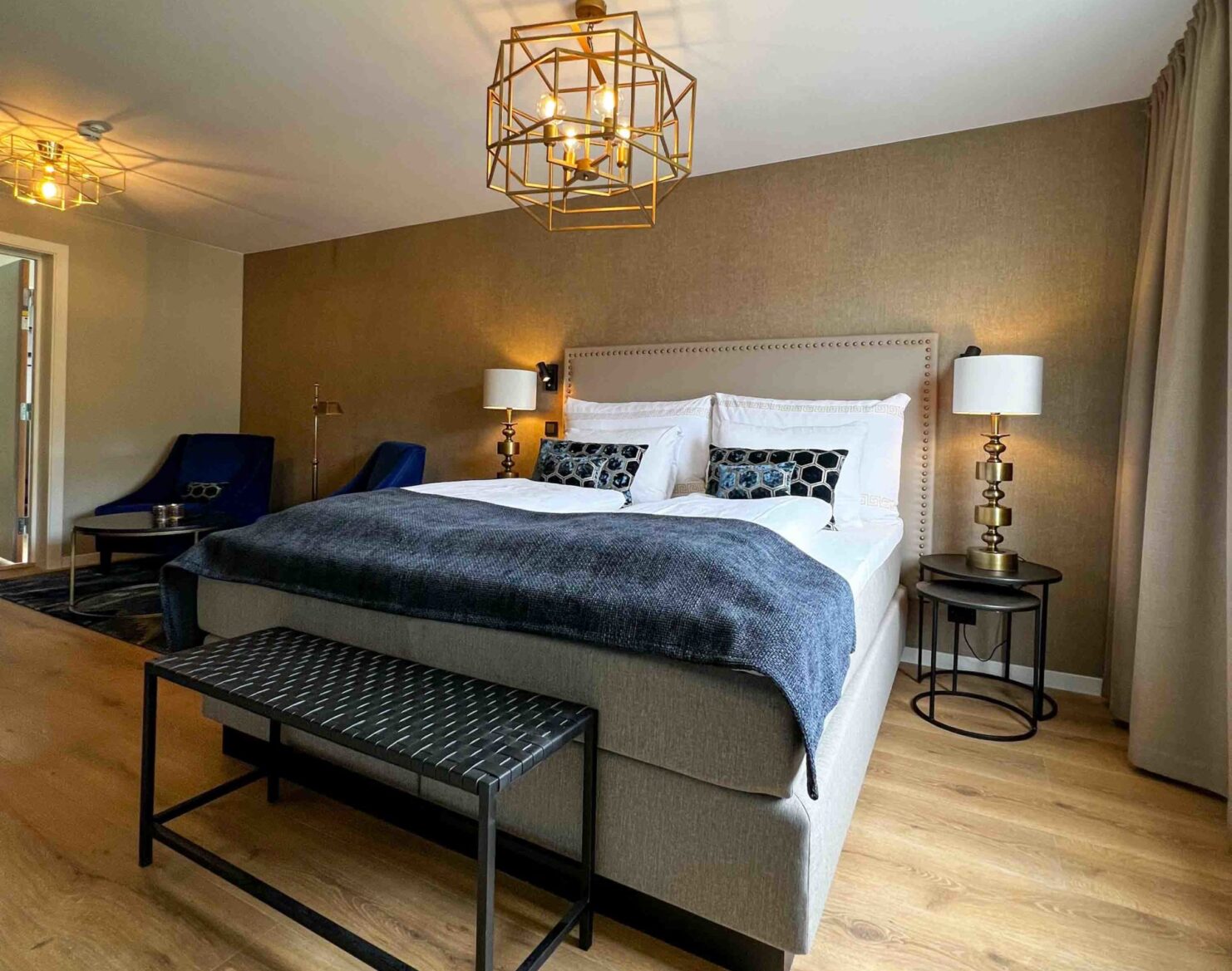 Hotellrom Grand Hotel Åndalsnes overnatting Åndalsnes